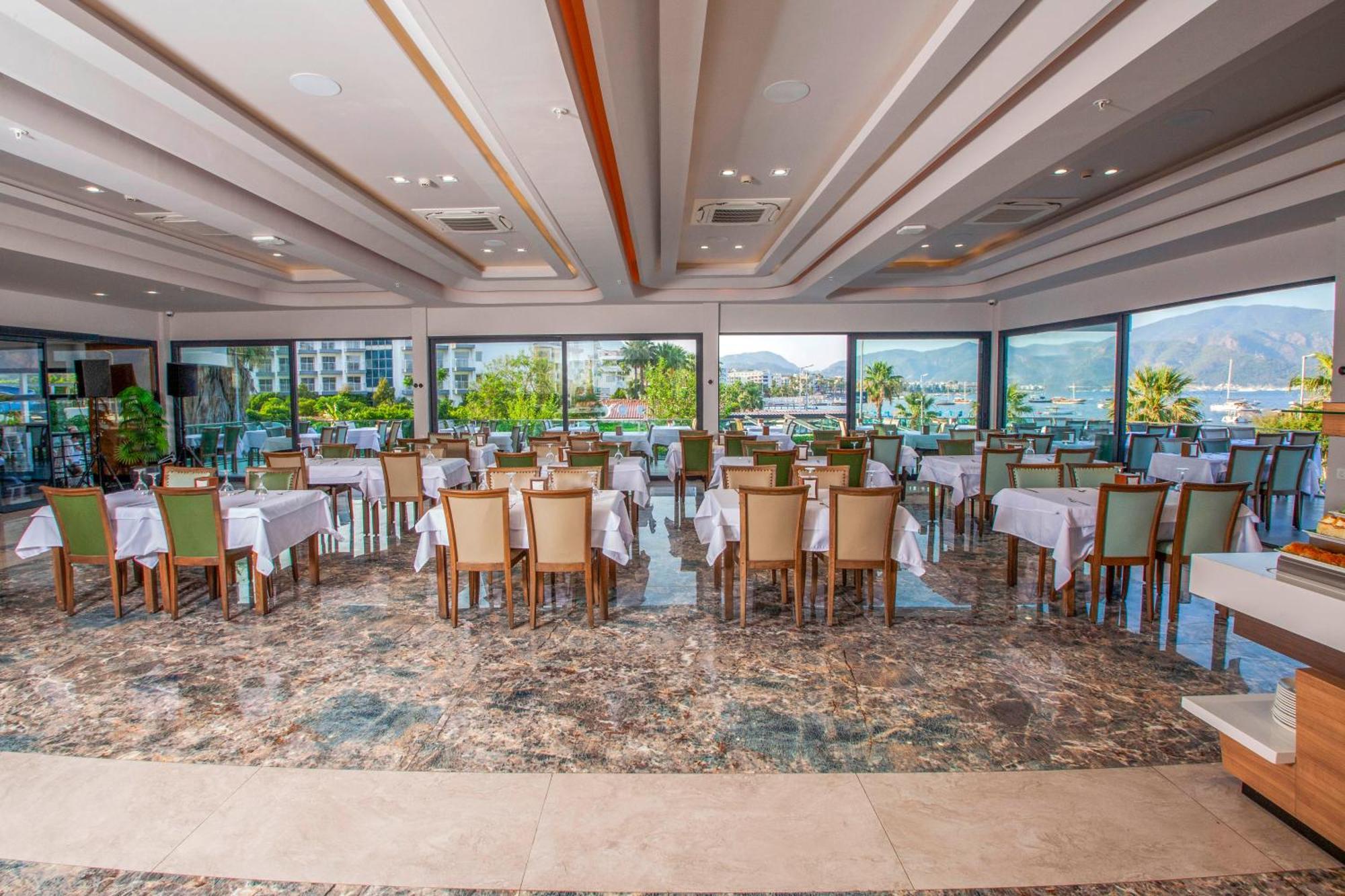 Class Unique 3* Marmaris