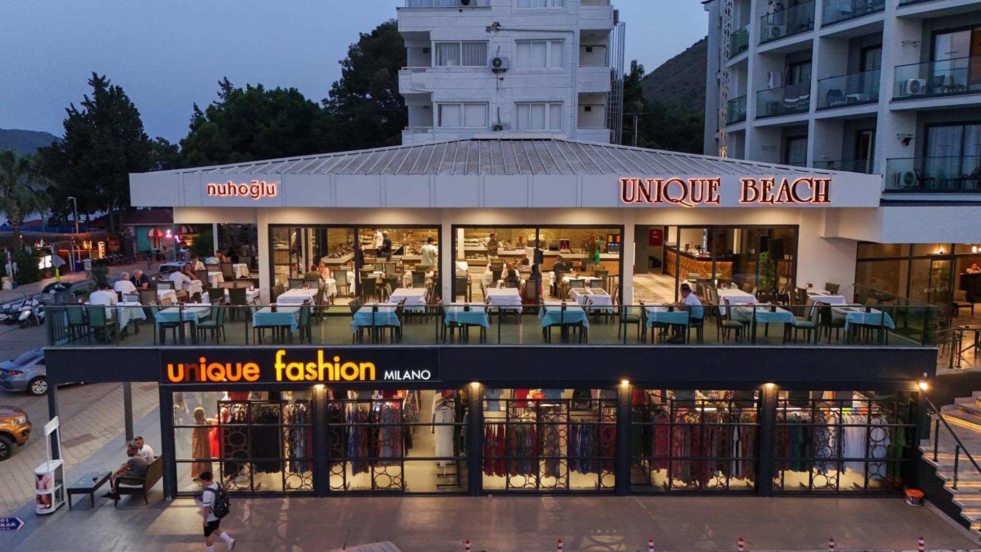 Class Unique Hotel